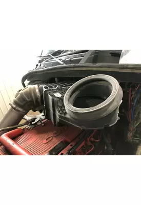 Kenworth T680 Air Cleaner