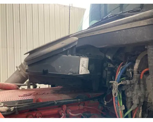 Kenworth T680 Air Cleaner