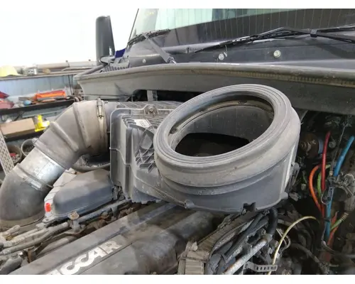 Air Cleaner KENWORTH T680 LKQ Thompson Motors - Wykoff