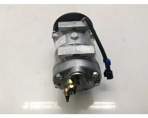 Kenworth T680 Air Conditioner Compressor