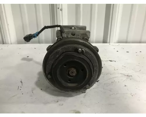 Kenworth T680 Air Conditioner Compressor