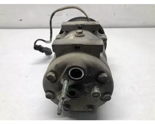 Kenworth T680 Air Conditioner Compressor