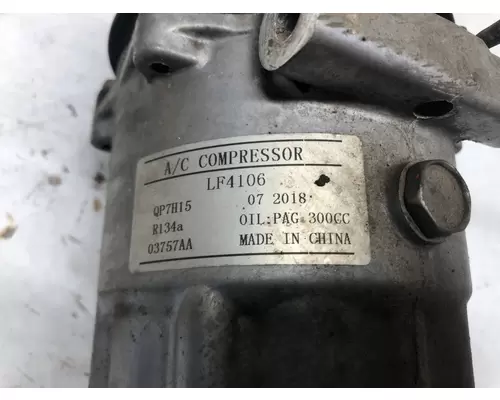 Kenworth T680 Air Conditioner Compressor
