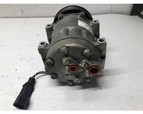 Kenworth T680 Air Conditioner Compressor