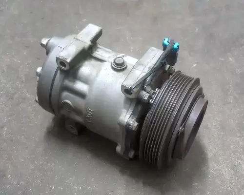 Air Conditioner Compressor Kenworth T680 Garabedian Equipment Company