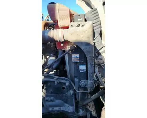 Kenworth T680 Air Conditioner Condenser