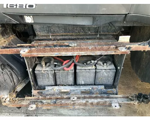 Kenworth T680 Battery Box