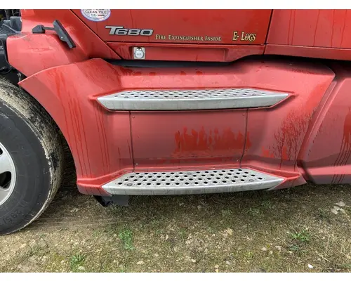 Kenworth T680 Battery Box