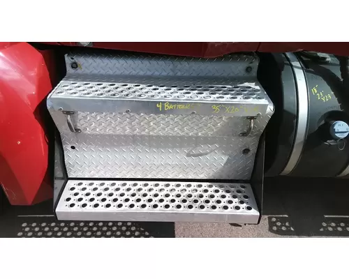 Battery Box KENWORTH T680 LKQ Heavy Truck - Goodys