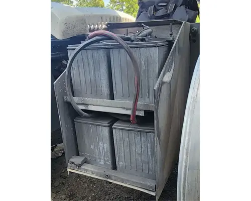 Kenworth T680 Battery Box