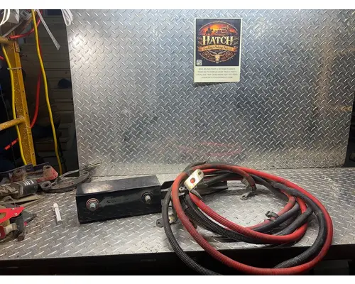 Battery KENWORTH T680 Hatch Trucking &amp; Salvage Parts LLC