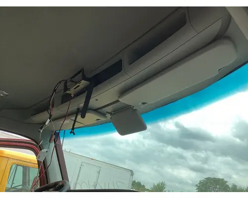 Kenworth T680 Body, Misc. Parts