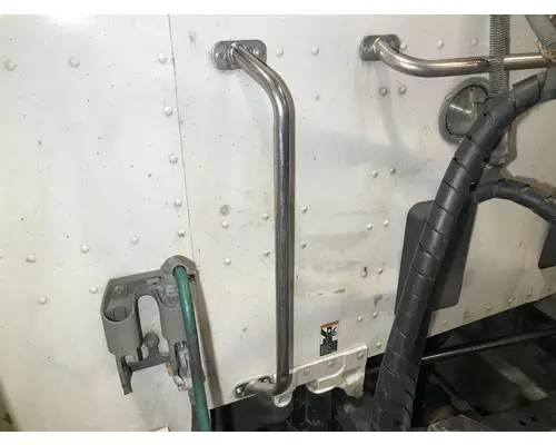 Kenworth T680 Body, Misc. Parts