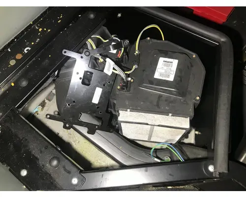 Kenworth T680 Body, Misc. Parts