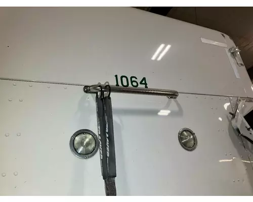 Kenworth T680 Body, Misc. Parts