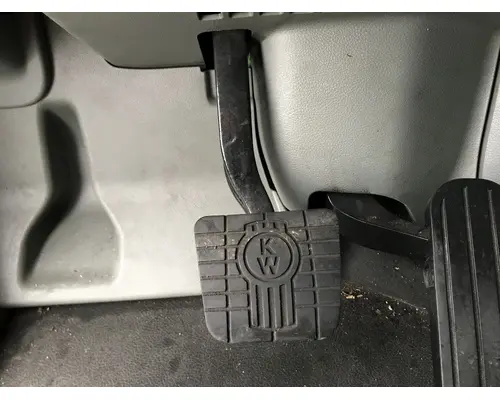 Kenworth T680 Body, Misc. Parts