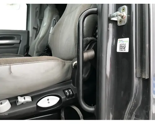 Kenworth T680 Body, Misc. Parts