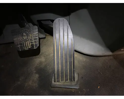 Kenworth T680 Body, Misc. Parts