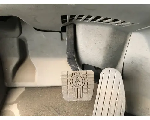 Kenworth T680 Body, Misc. Parts