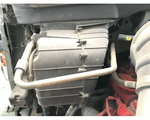 Kenworth T680 Body, Misc. Parts