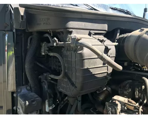 Kenworth T680 Body, Misc. Parts