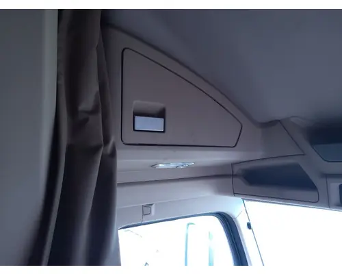 Kenworth T680 Body, Misc. Parts