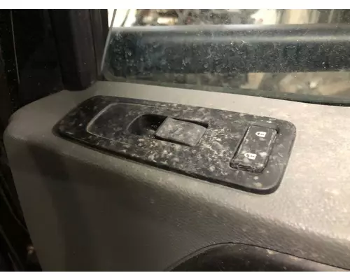 Kenworth T680 Body, Misc. Parts