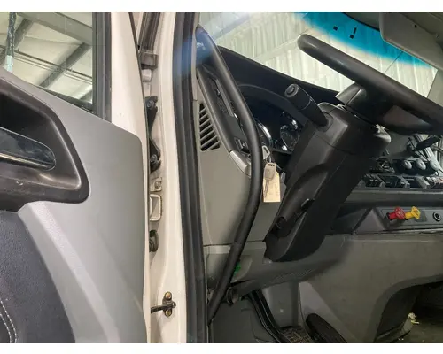 Kenworth T680 Body, Misc. Parts