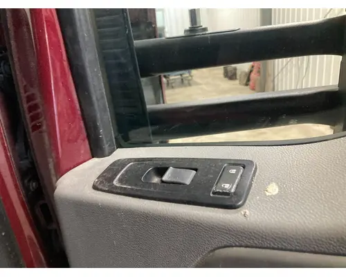 Kenworth T680 Body, Misc. Parts