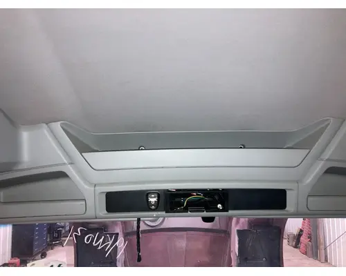 Kenworth T680 Body, Misc. Parts