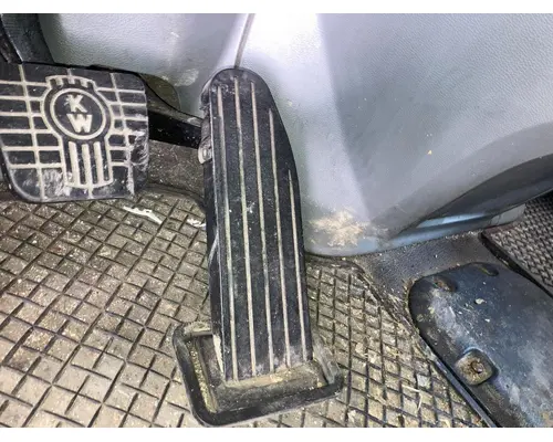 Kenworth T680 Body, Misc. Parts