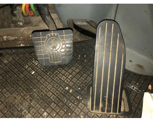 Kenworth T680 Body, Misc. Parts