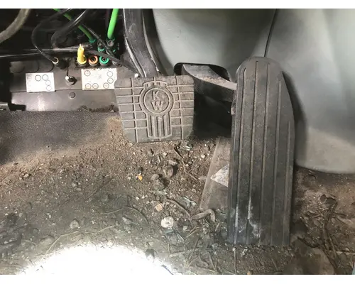 Kenworth T680 Body, Misc. Parts