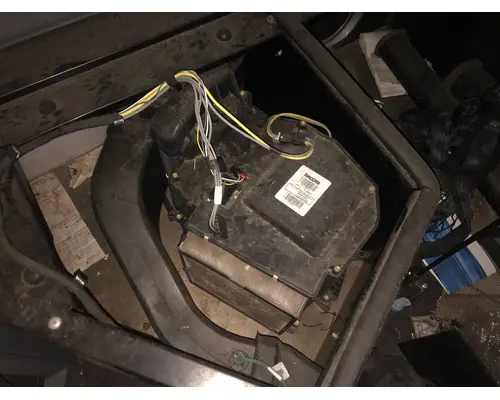 Kenworth T680 Body, Misc. Parts