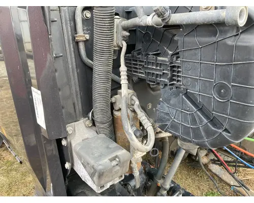 Kenworth T680 Body, Misc. Parts
