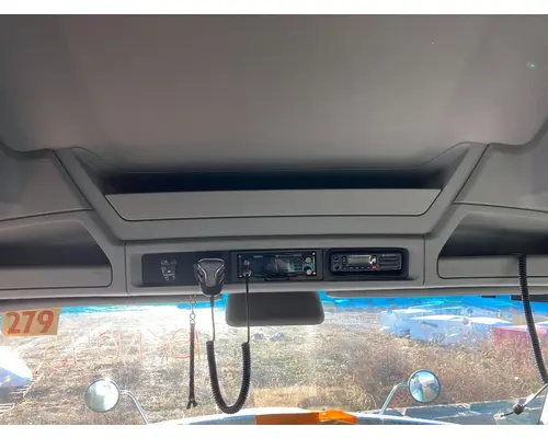 Kenworth T680 Body, Misc. Parts