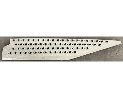 Body Parts, Misc. KENWORTH T680 High Mountain Horsepower