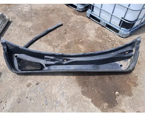 Body Parts, Misc. KENWORTH T680 Truck Salvage International Inc
