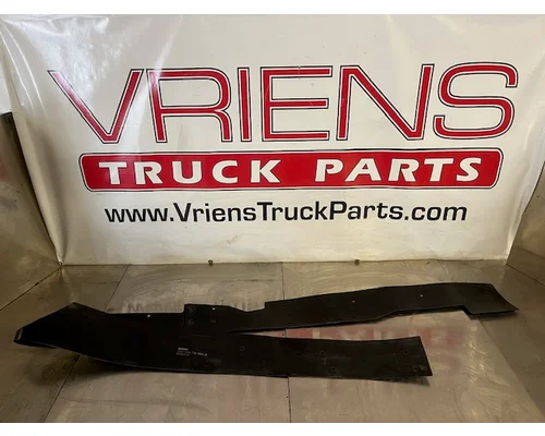 Body Parts, Misc. KENWORTH T680 Vriens Truck Parts