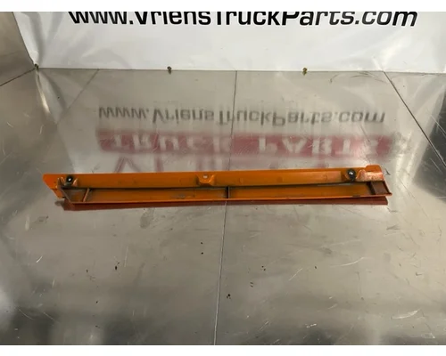 Body Parts, Misc. KENWORTH T680 Vriens Truck Parts