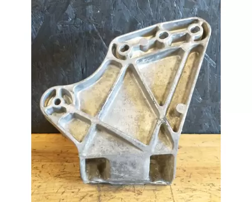 Kenworth T680 Brackets, Misc.