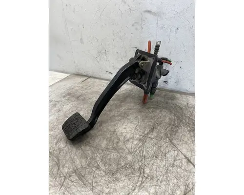 Brake / Clutch Pedal Box KENWORTH T680 Frontier Truck Parts