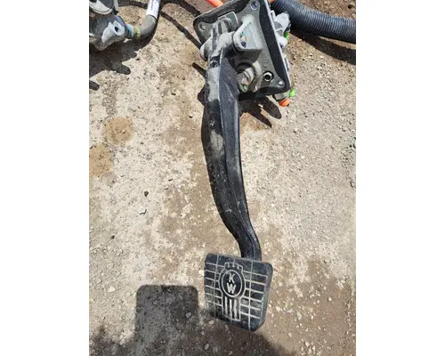 Brake / Clutch Pedal Box KENWORTH T680 Truck Salvage International Inc