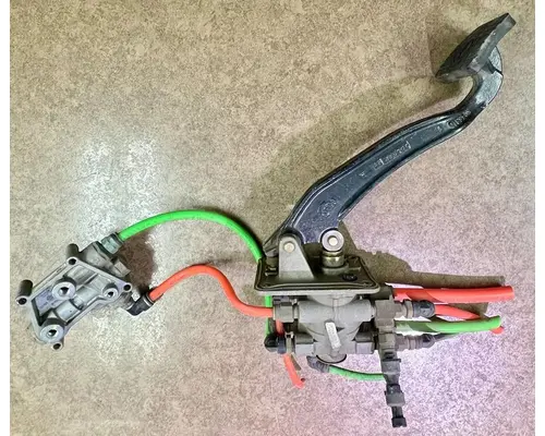 Brake Parts, Misc. Rear KENWORTH T680 High Mountain Horsepower