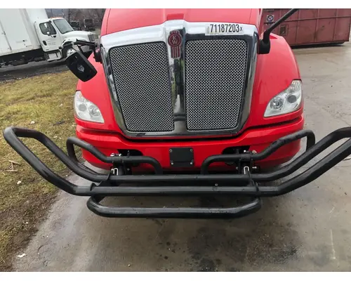 Kenworth T680 Bumper Assembly, Front