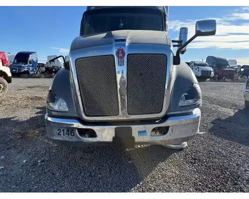 Kenworth T680 Bumper Assembly, Front