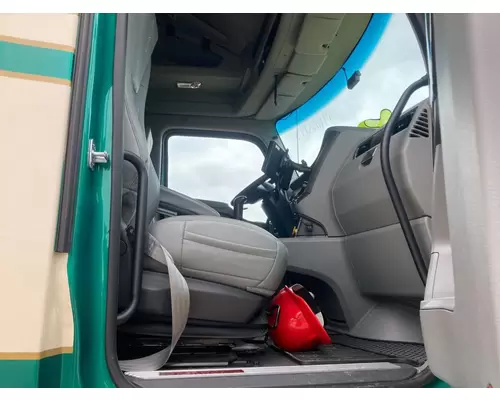 Kenworth T680 Cab Assembly