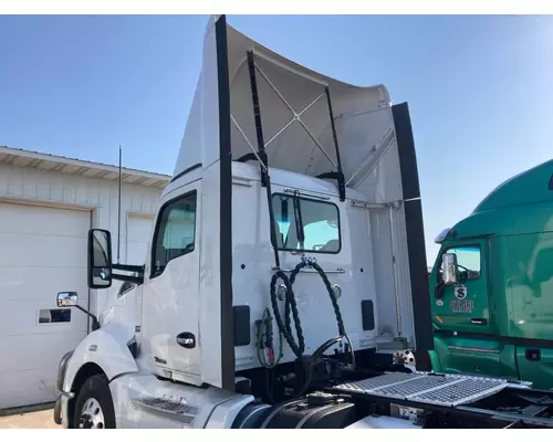 Kenworth T680 Cab Assembly