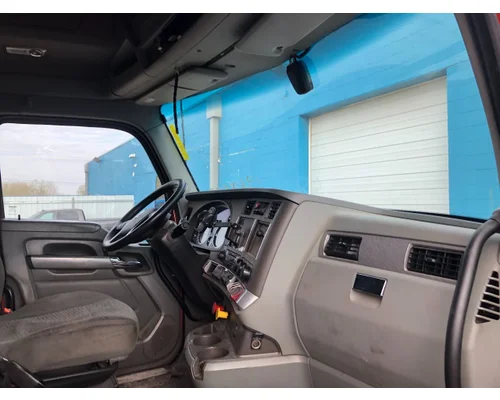 Kenworth T680 Cab Assembly