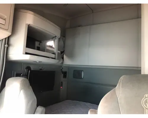 Kenworth T680 Cab Assembly